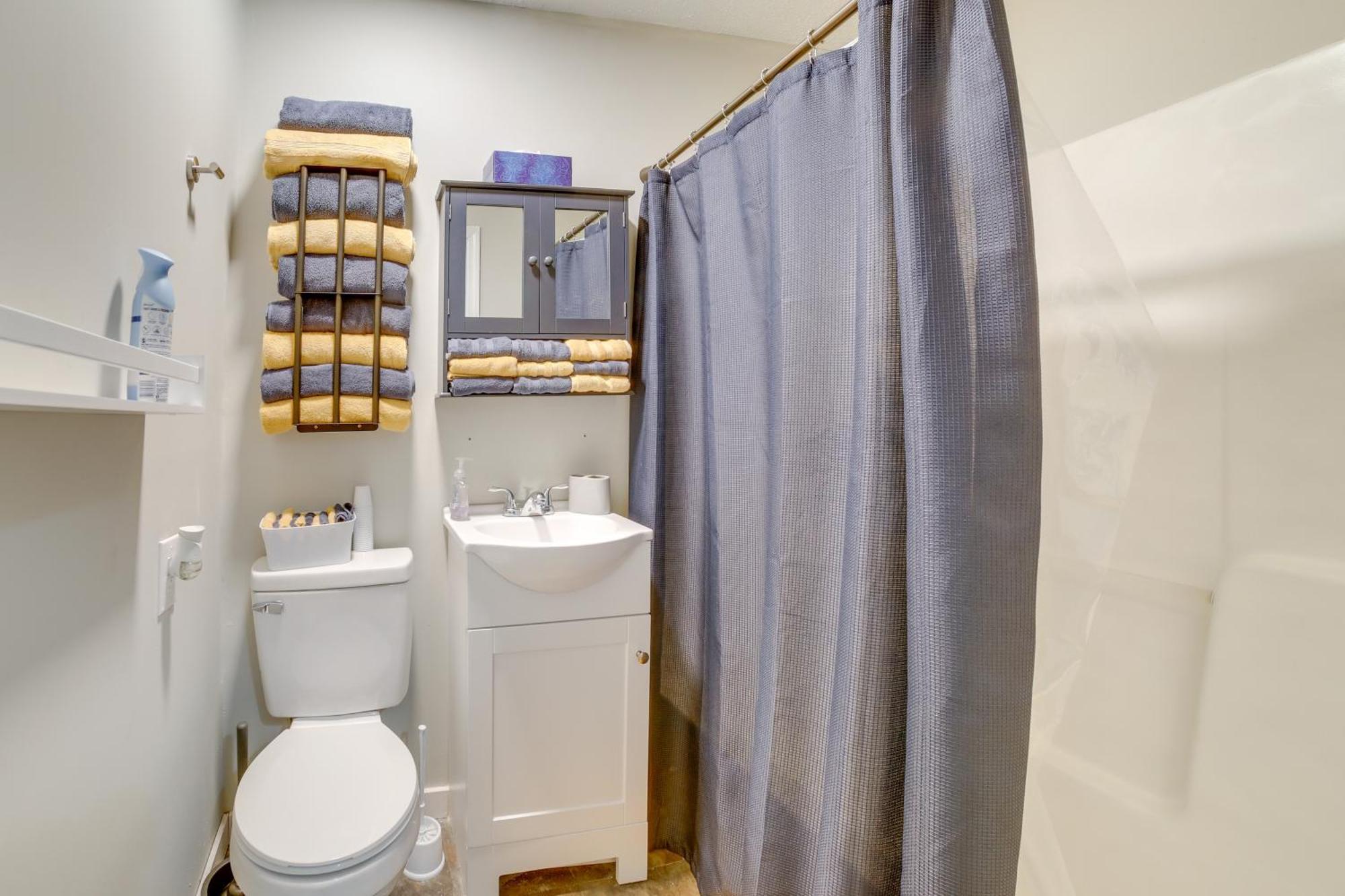 1 Mi To West Virginia University! Holiday home *